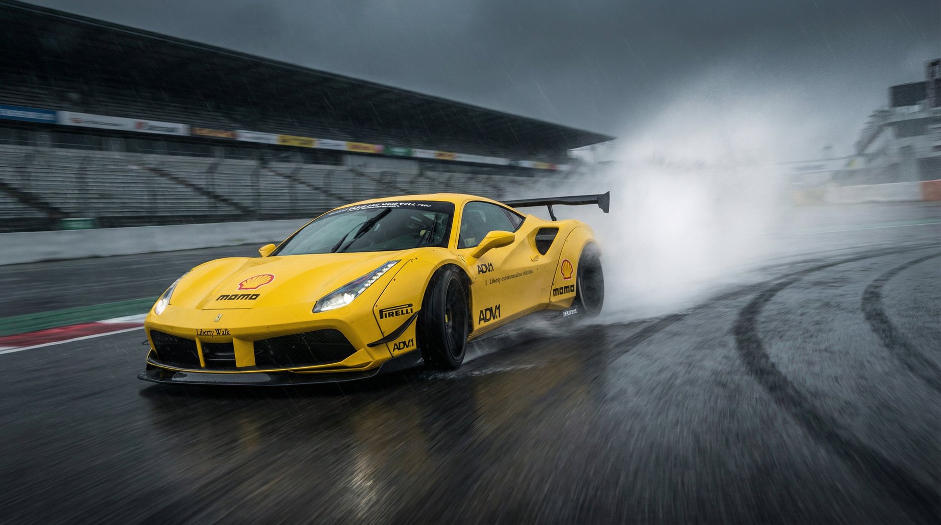 蜜桃传媒雨战赛道视频